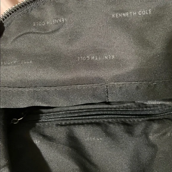 Reaction Kenneth Cole NWOT Black Vegan Leather Pebble Backpack Purse - Picture 10 of 10